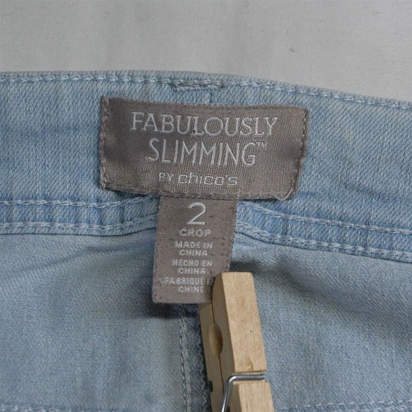 Fabulously Slimming Chico's 2 / 12 Crop Light Wash Stretch Denim Jeans - Picture 3 of 5
